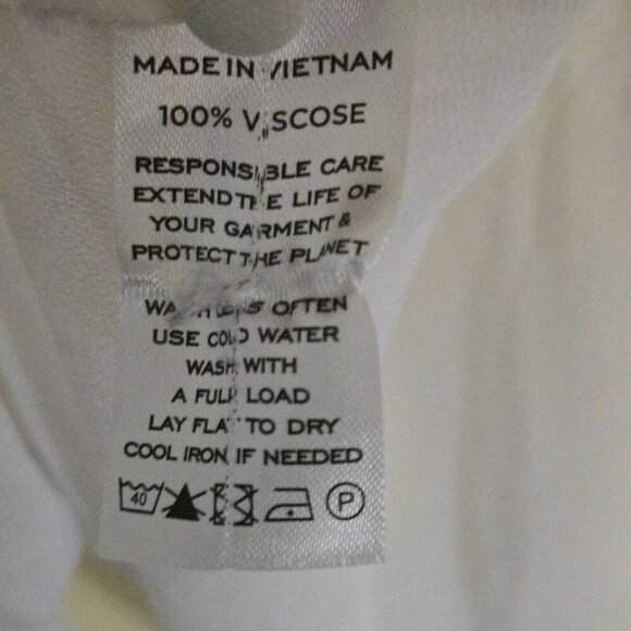 Hillhouse Home NWT The Mellie Top Georgette Ivory Size L - Picture 8 of 8